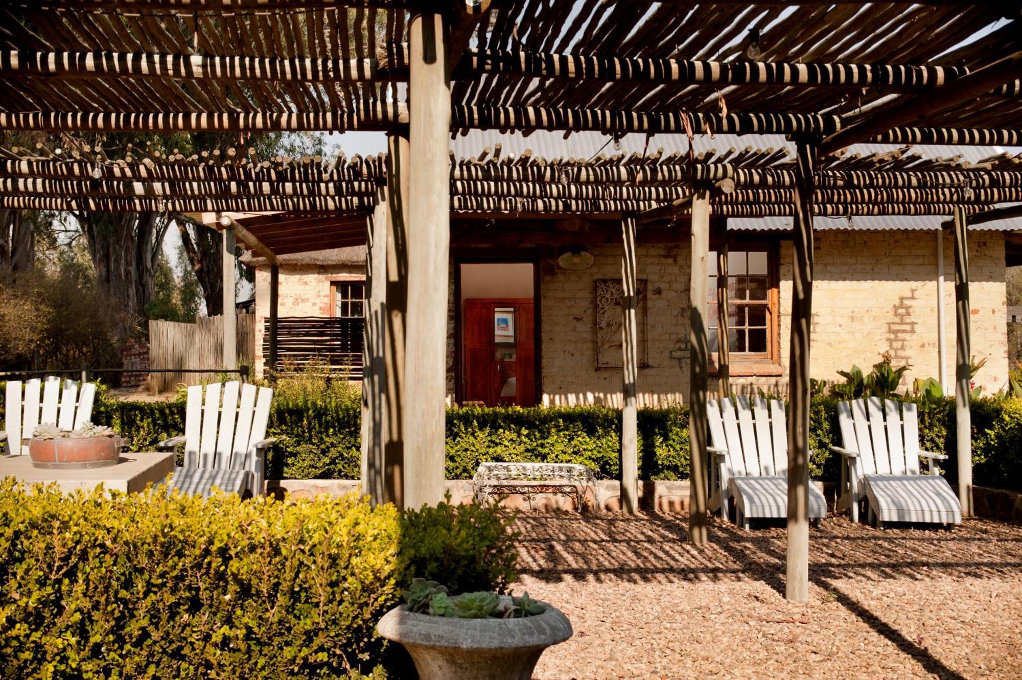 Dalmore Guest Farm Бергвил Екстериор снимка