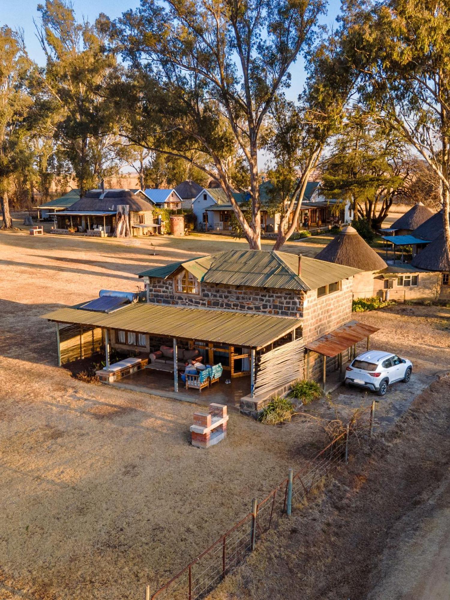 Dalmore Guest Farm Бергвил Екстериор снимка